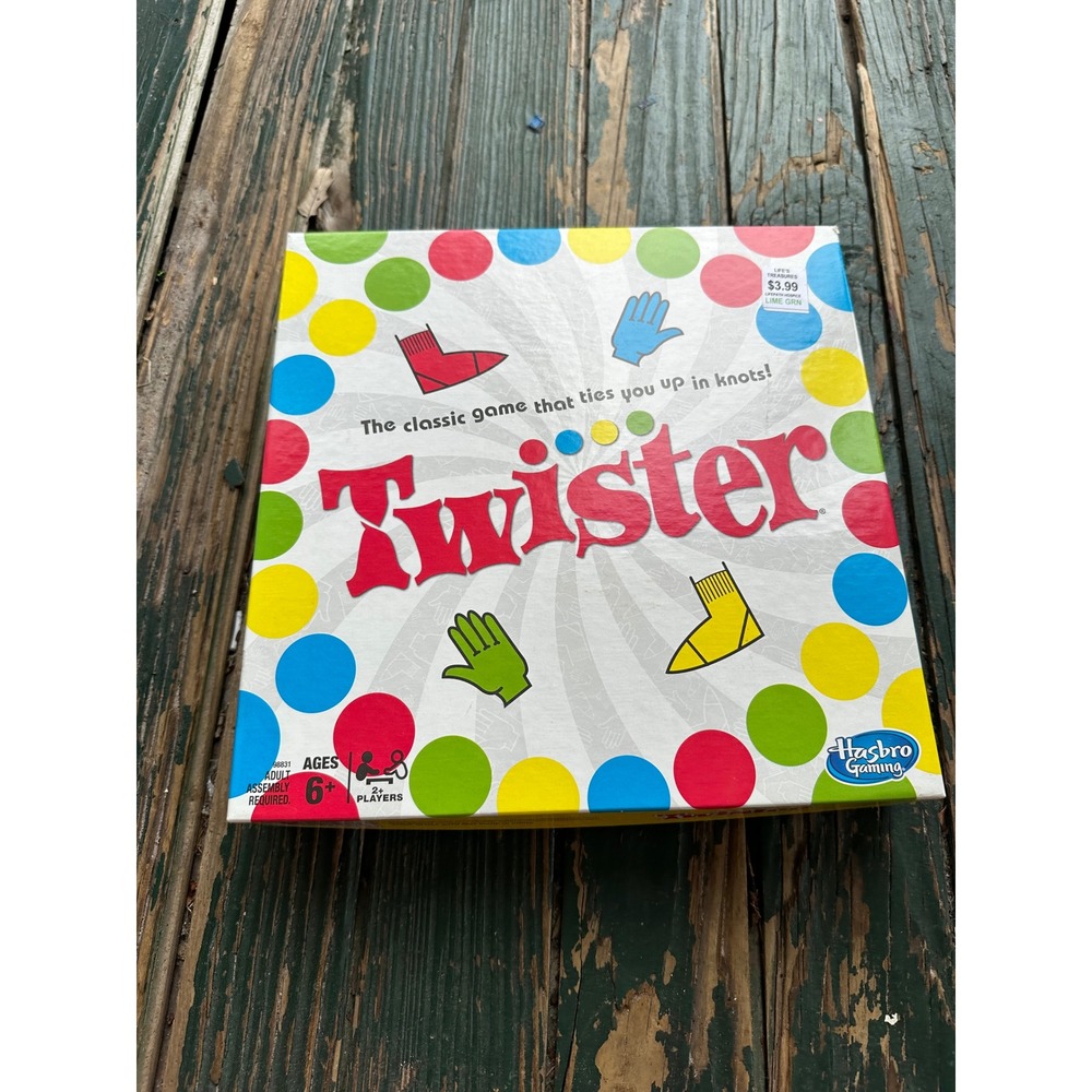 Hasbro Gaming Twister Classic Party Game Ages 6+ 98831 Complete Boxed Set